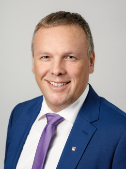 Manfred-Ollram